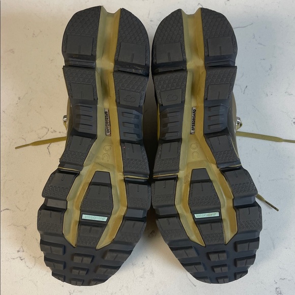 On Running Cloudwander Waterproof Hunter Safari Mens Size 9.5 Worn a Few Times - Picture 11 of 17